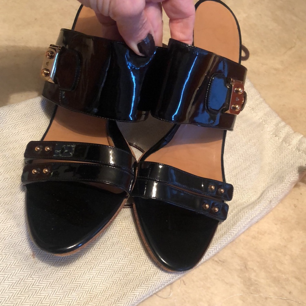 Hermes Black Patent Equestrian 70 Lady Shoes, Ambered Gilded Buckle sz.40 Beaut!
